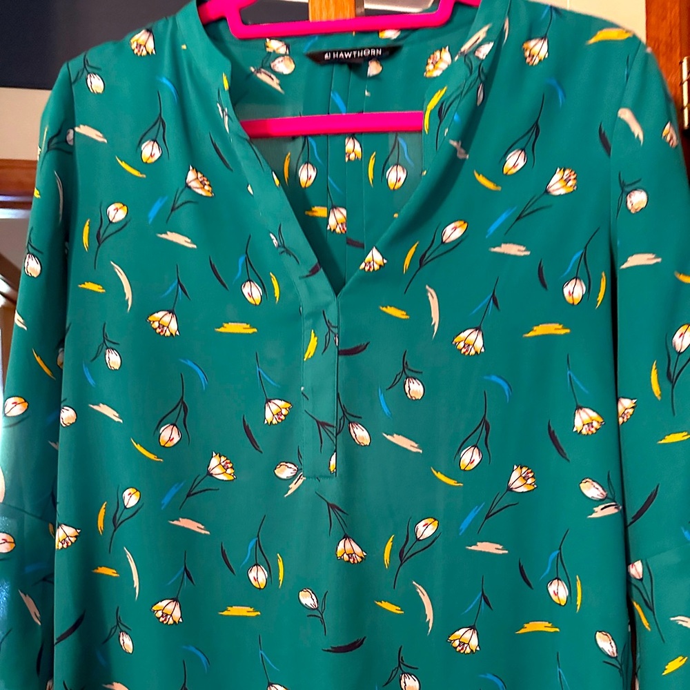 41 Hawthorn Trina Bell Green Blouse